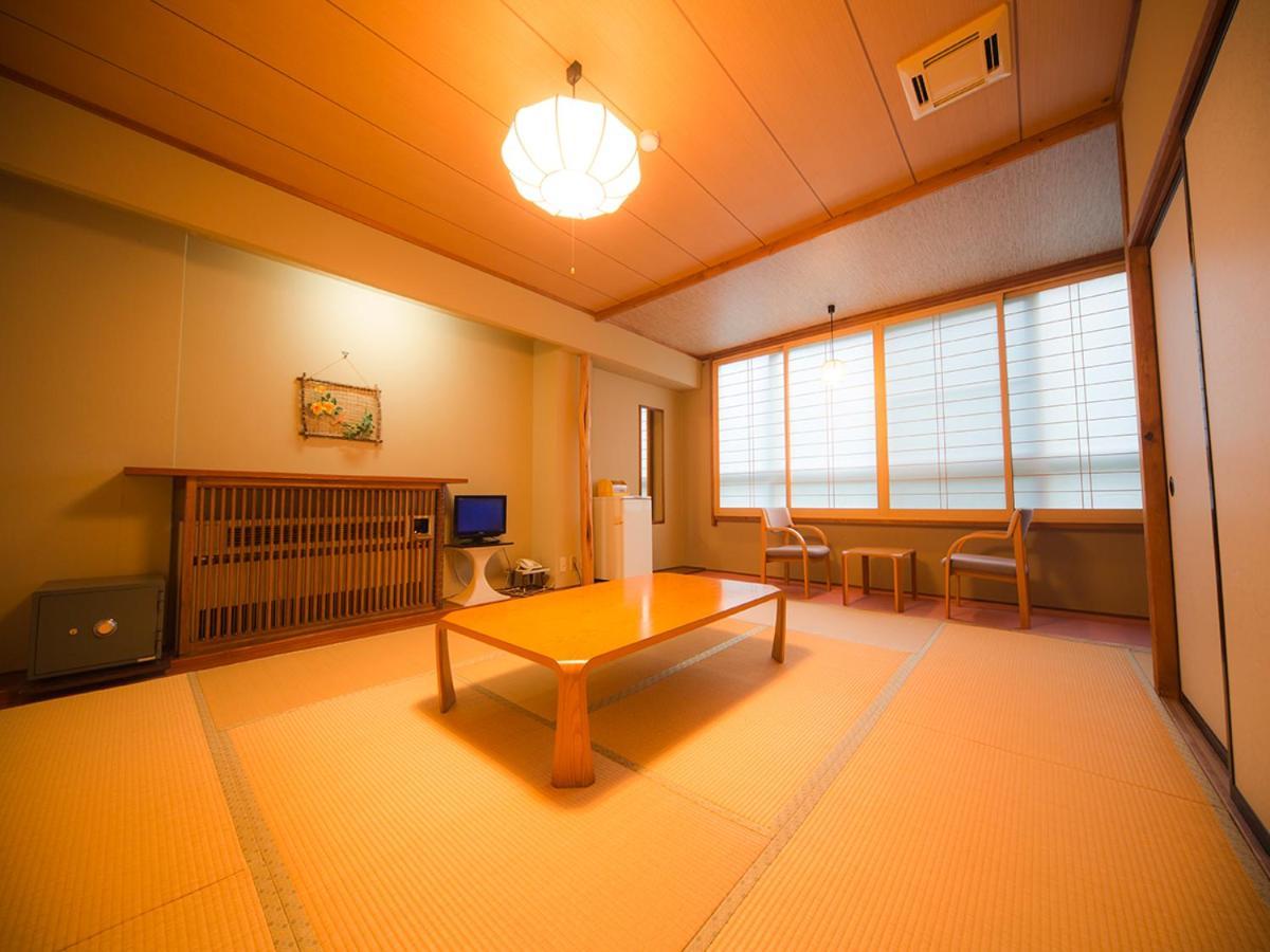 Hotel Aizu Higashiyama Onsen Tsuki No Akari Exterior foto